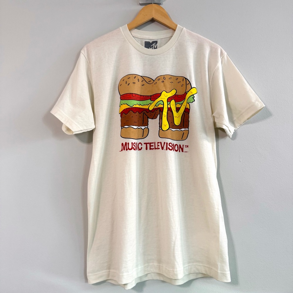 MTV Retro 80’s Hamburger Logo Cream T Shirt Size Adult Medium NWOT